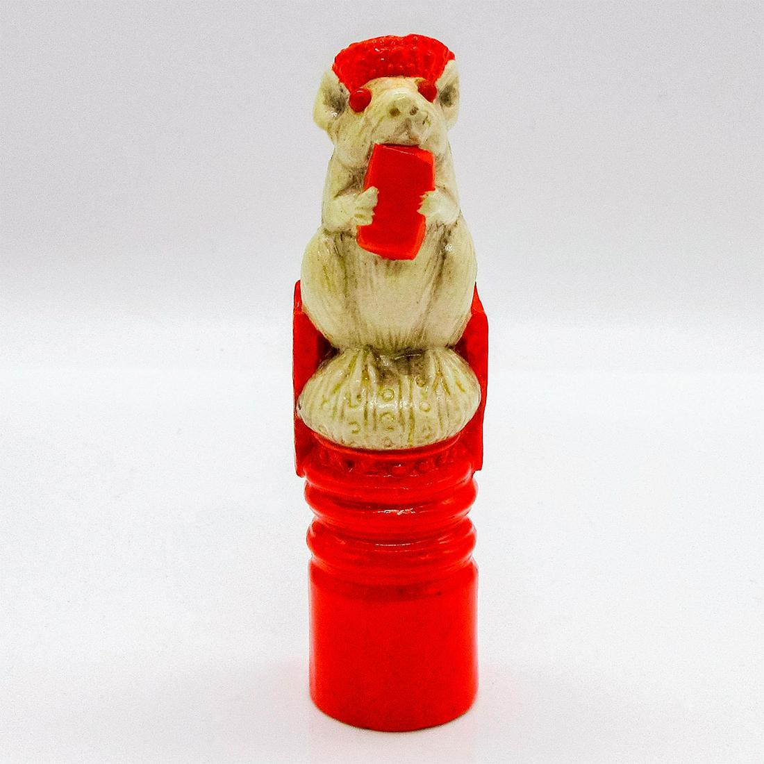 Doulton Lambeth George Tinworth Chess Piece, Queen (1 of 6)