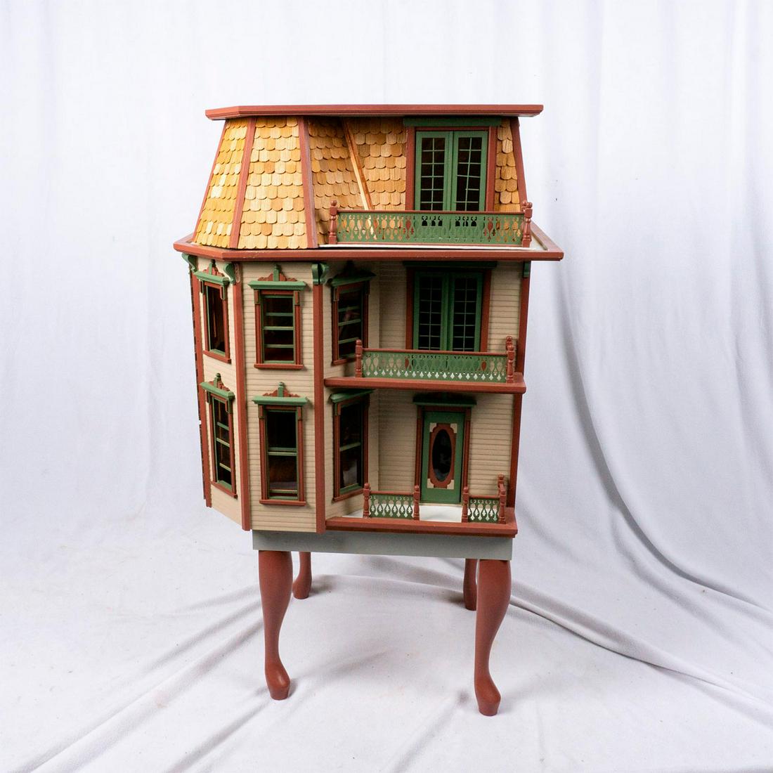 Victorian Wooden Dollhouse (1 of 11)