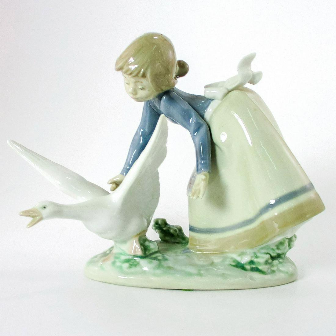 Wild Goose Chase 1005553 - Lladro Porcelain Figurine (1 of 4)
