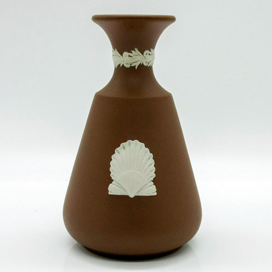 Wedgwood Jasperware Bud Vase (1 of 2)