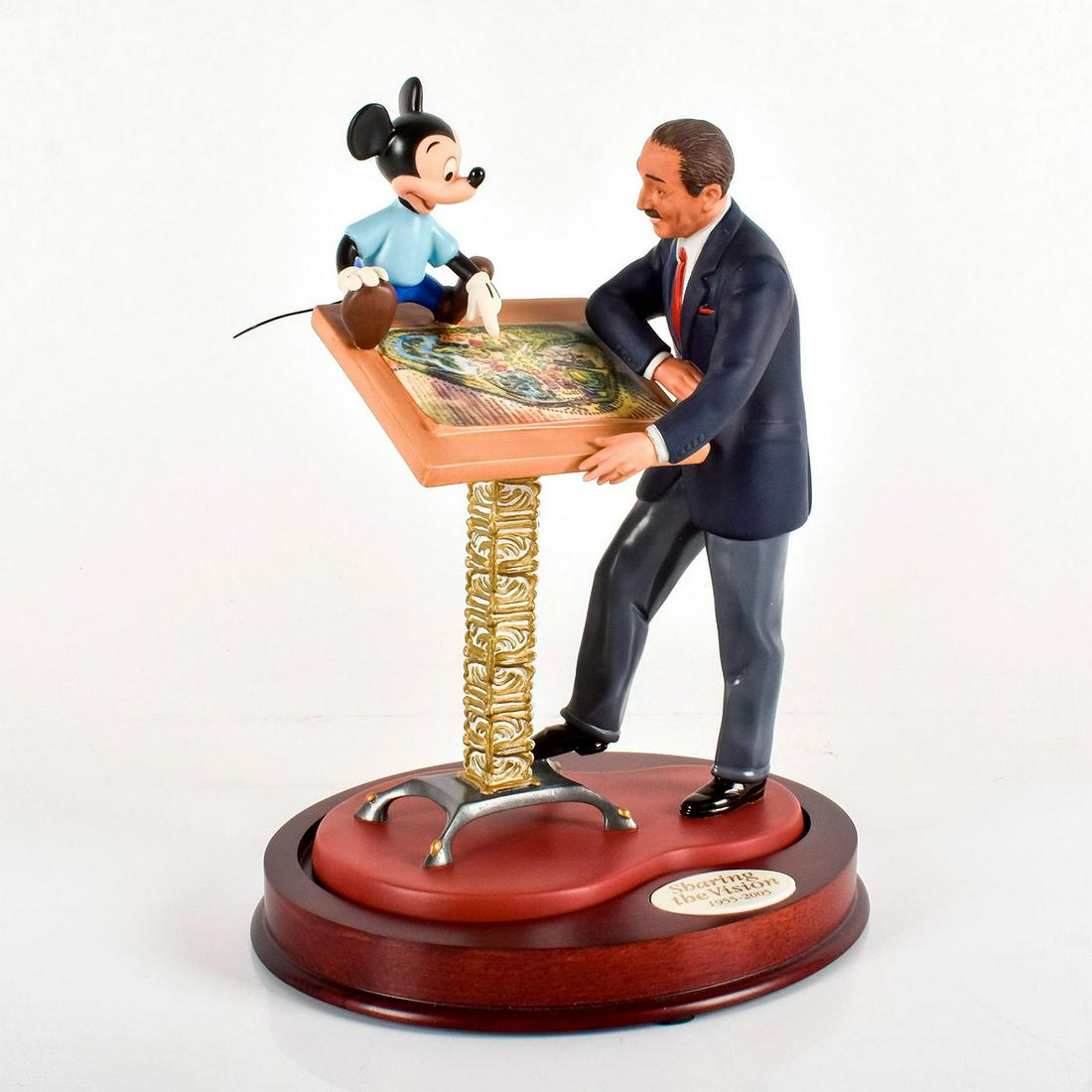 Sharing a Vision, Walt and Mickey - Walt Disney Classics Figurine (1 of 7)