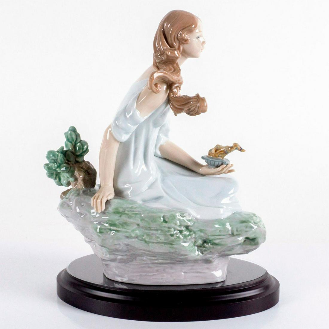 The Muse 1007703 Ltd - Lladro Porcelain Figurine (1 of 9)
