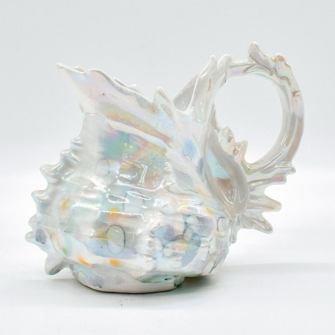 Royal Bayreuth Lustre Creamer, Shell (1 of 3)