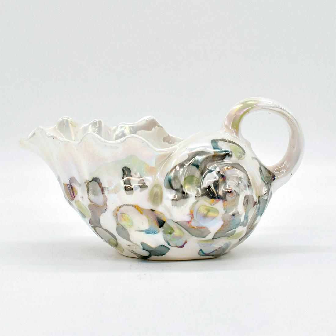 Royal Bayreuth Lustre Creamer, Shell (1 of 4)