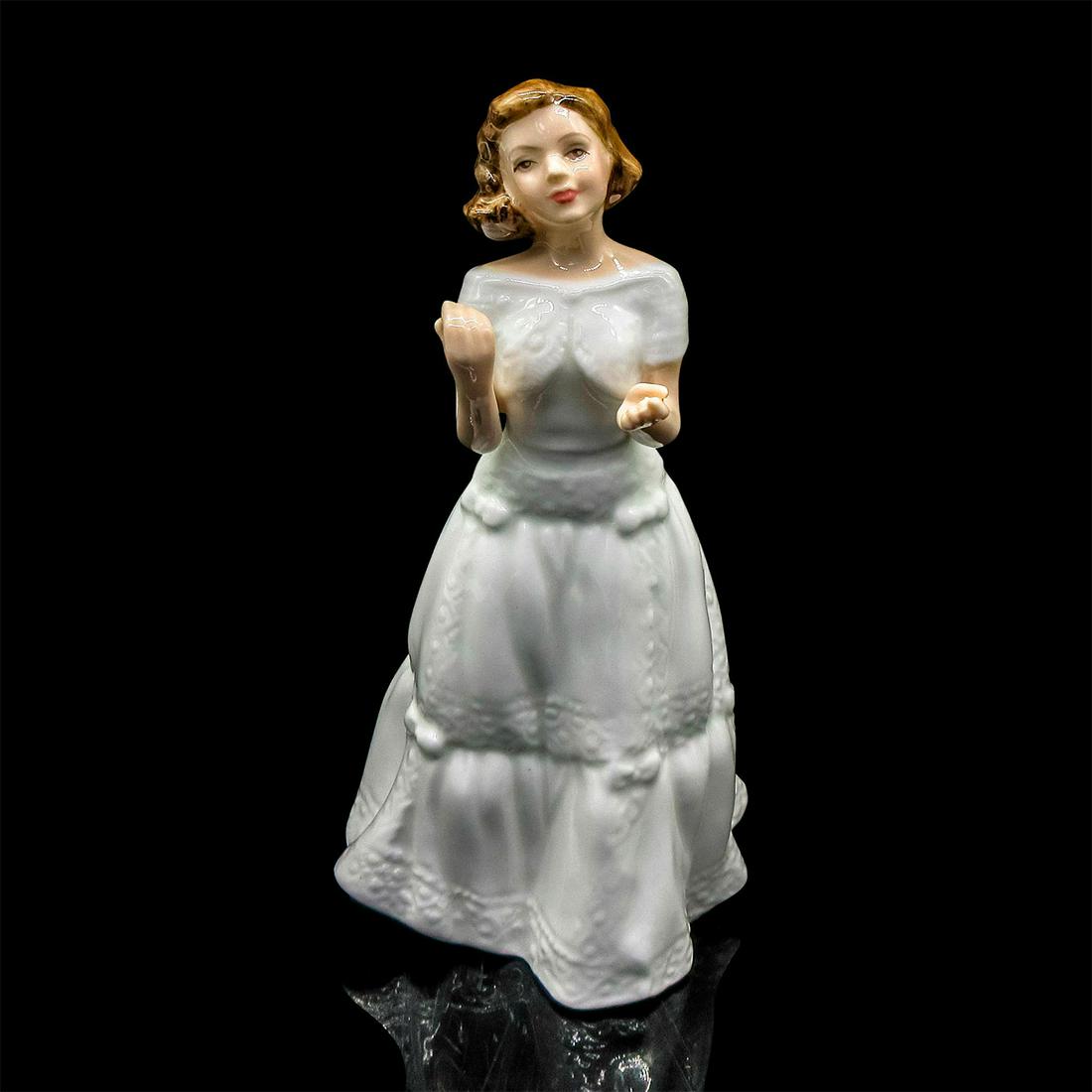 Welcome HN3764 - Royal Doulton Figurine (1 of 6)