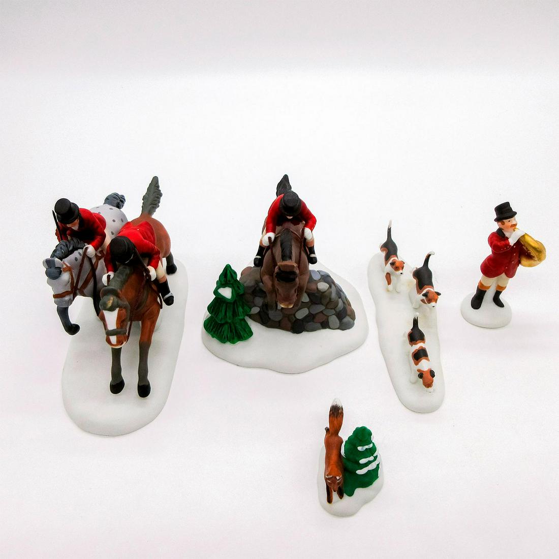 5pc Department 56 Figurines, Tallyho! (1 of 14)