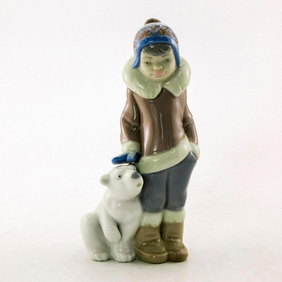 Eskimo Boy with Pet 1005238 - Lladro Porcelain Figurine (1 of 4)