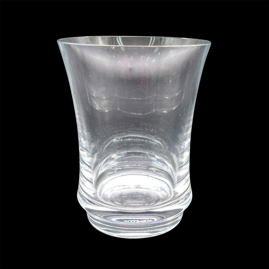 Steuben Single Drinking Glass: Classic design. Etched "Steuben" on base. #Steuben Issued: 20th c. Dimensions: 3.75" H Manufacturer: Steuben Glass
