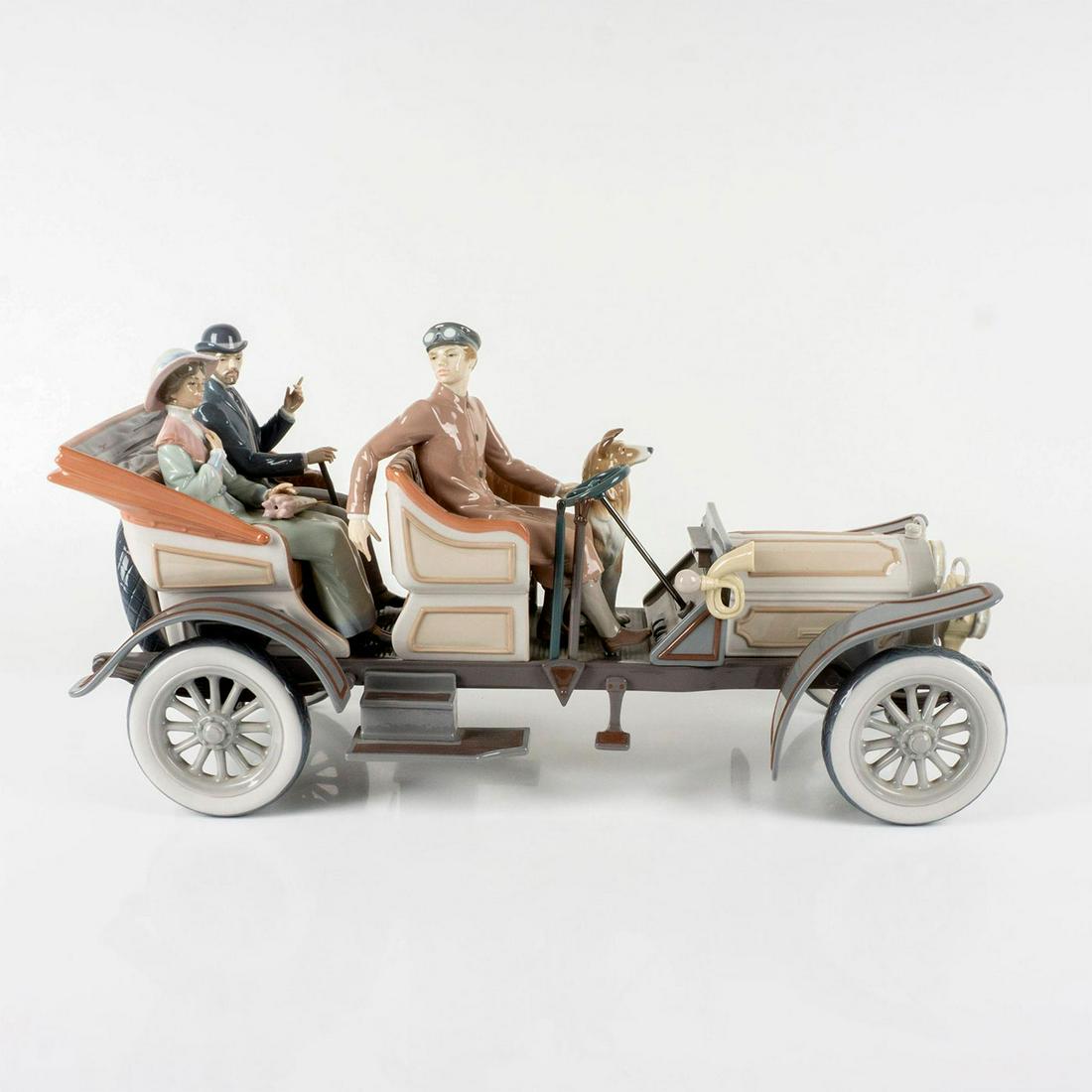 Where to, Sir? 1005952 - Lladro Porcelain Figurine (1 of 15)