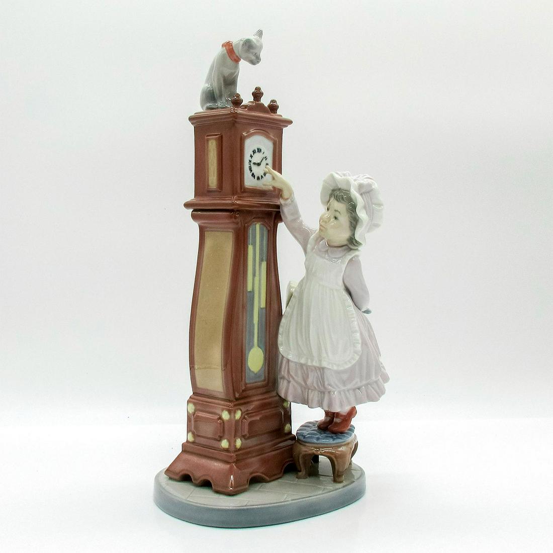 Bedtime 1005347 - Lladro Porcelain Figurine (1 of 15)