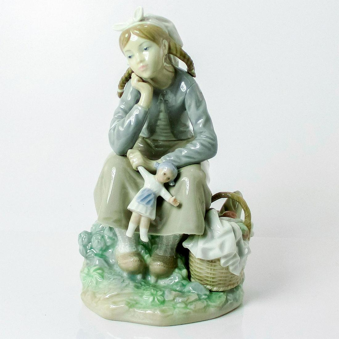 Girl With Doll 1001211 - Lladro Porcelain Figurine (1 of 3)