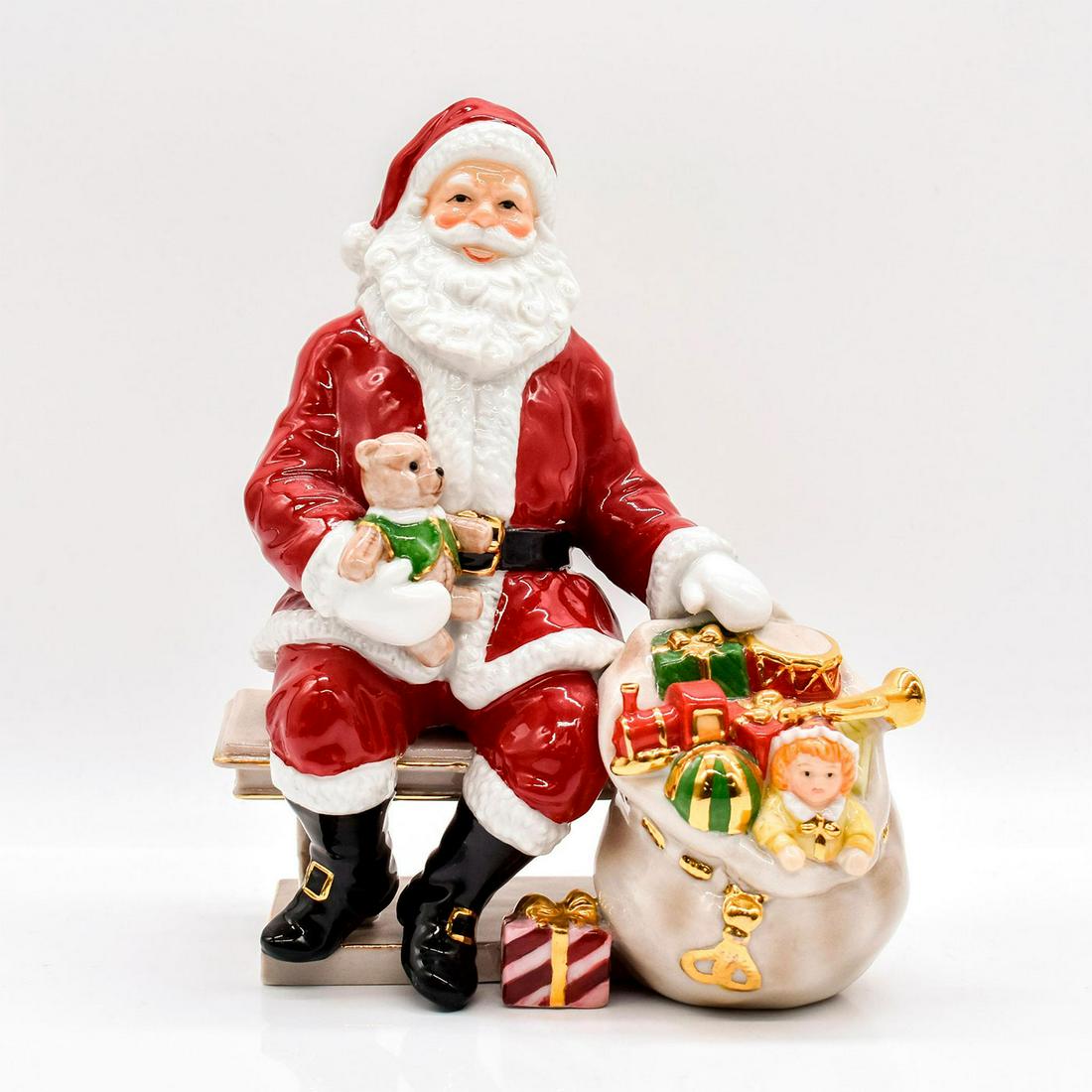 Santa 2003 - Royal Doulton Figurine (1 of 3)