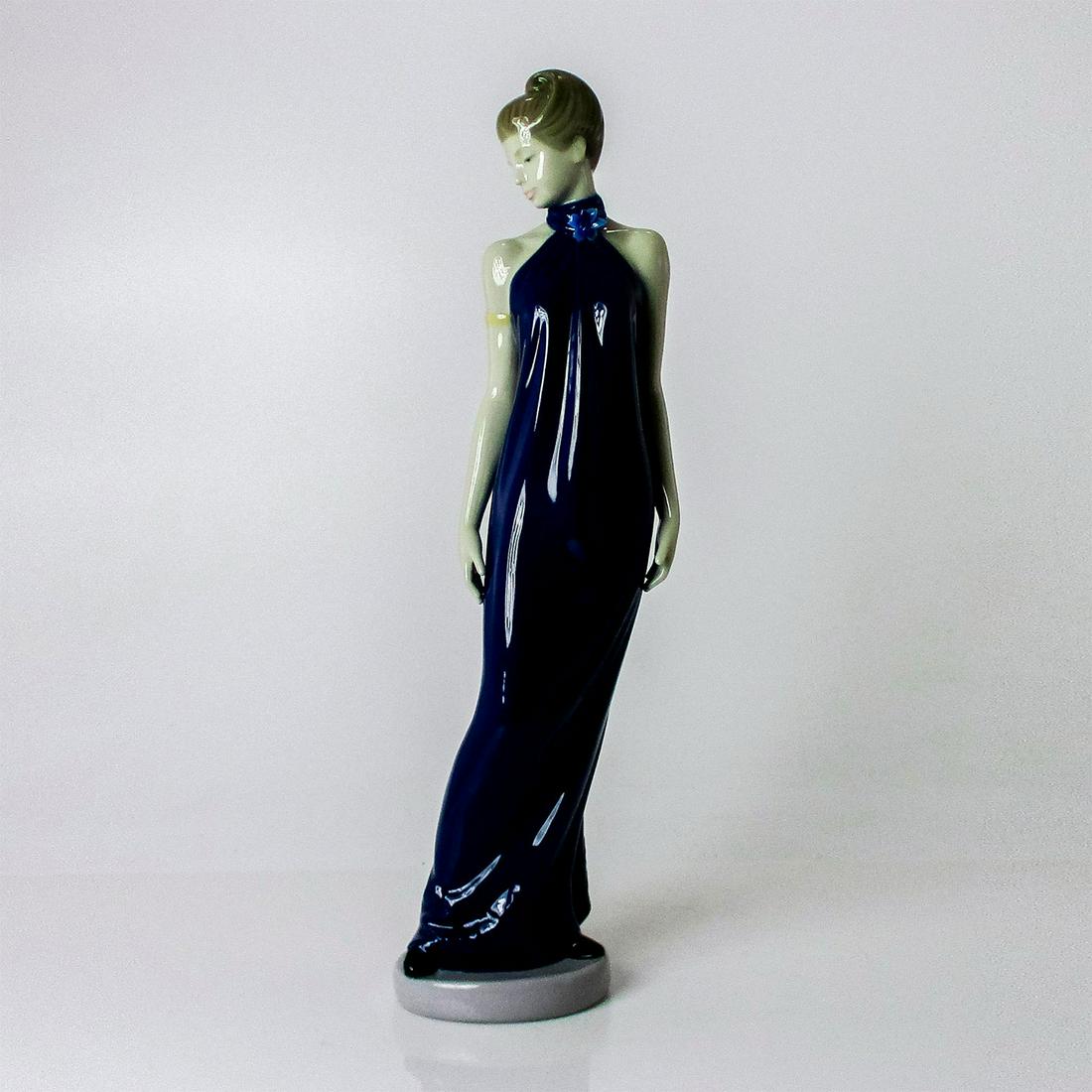 Nao Porcelain Figurine Elegance Lady in Blue Dress (1 of 4)