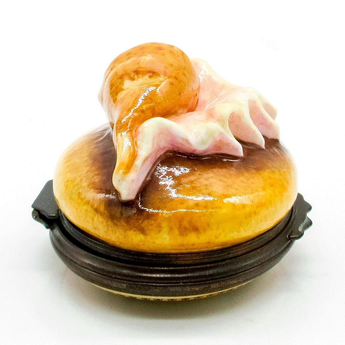 Halcyon Days, Model of a Spider Shell Trinket Box: Bonbonniere modeled after a spider shell cast from the Brucciani Collection in the British Museum. Inscription inside reads, "After an original design by Brenda Haigh." Gold metallic hinged to