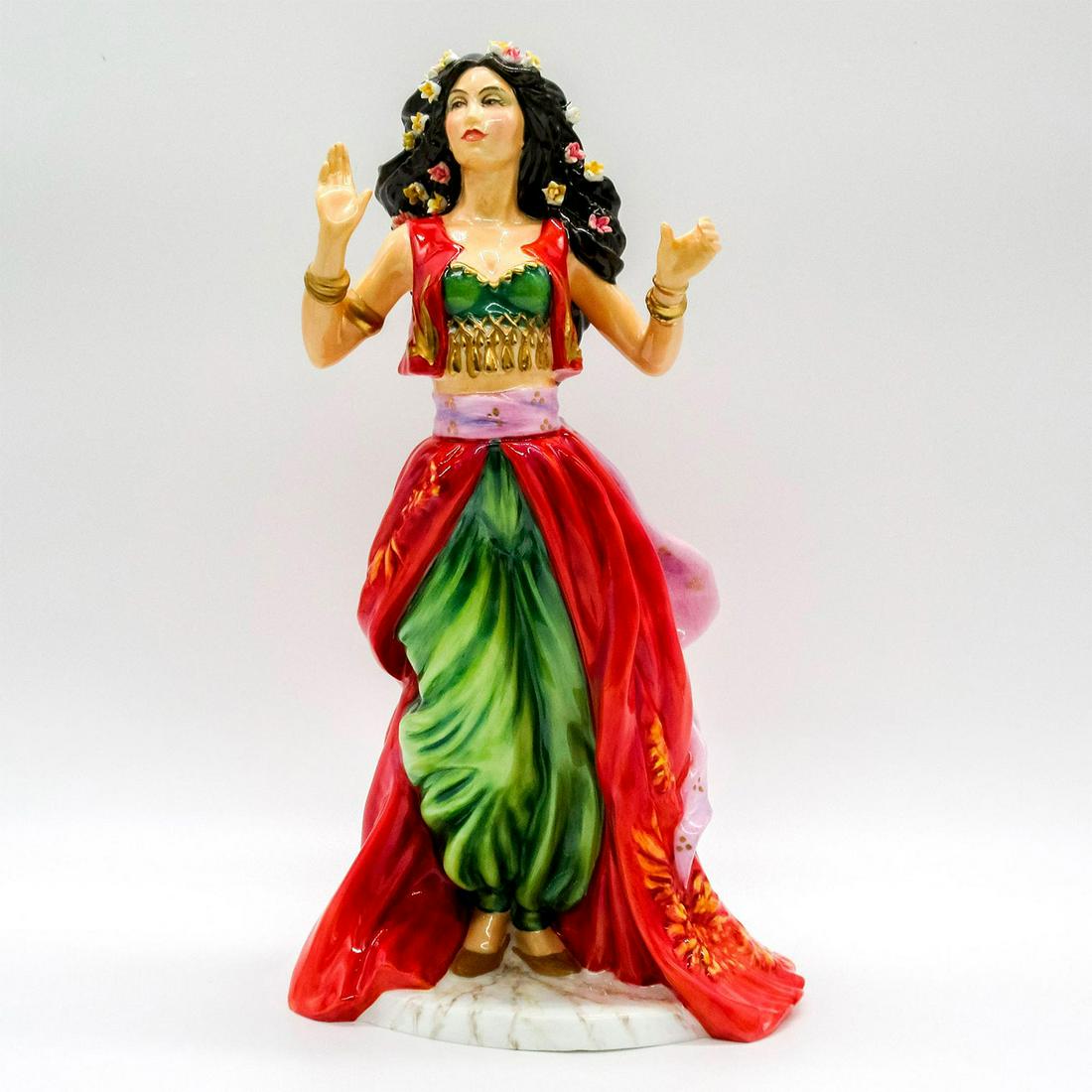 Scheherazade HN3835 - Royal Doulton Figurine (1 of 5)