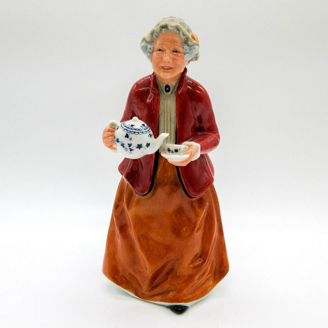 Teatime HN2255 - Royal Doulton Figurine (1 of 3)