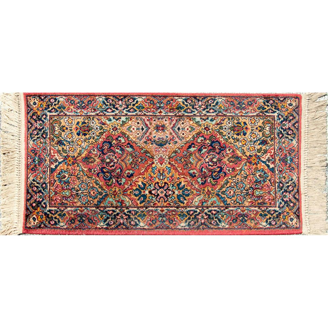 Vintage Karastan Decorative Wool Rug, Kirman #717 (1 of 7)