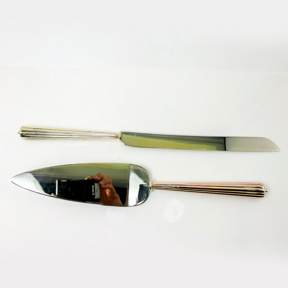 Monique Lhuillier Waterford Cake Knife and Server (1 of 10)