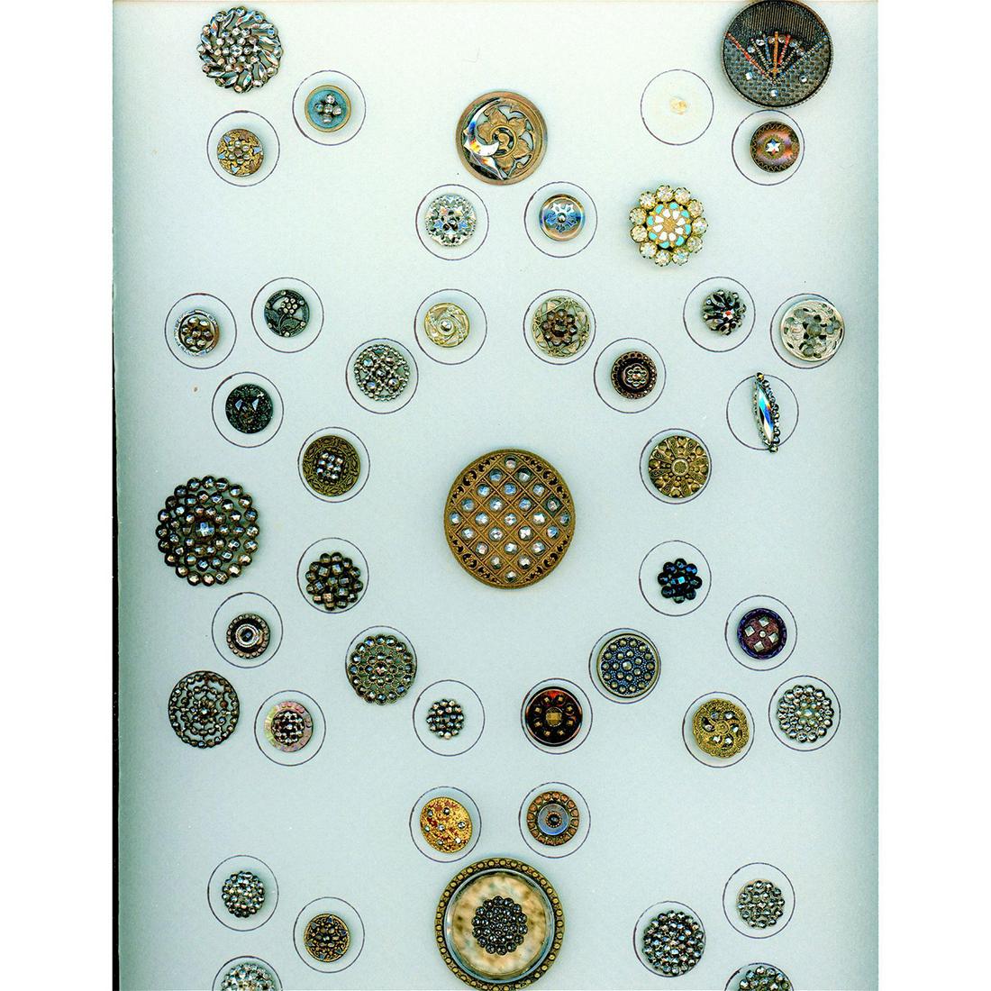 2 Cards of Assorted Div 1 Metal Buttons (1 of 5)