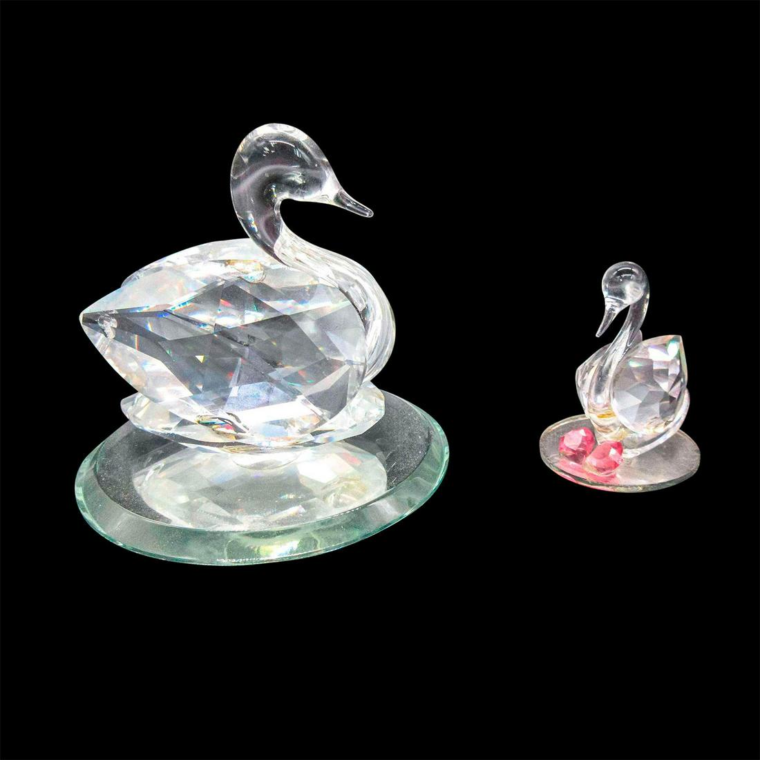 Pair of Swarovski Crystal Figurines, Swans (1 of 3)