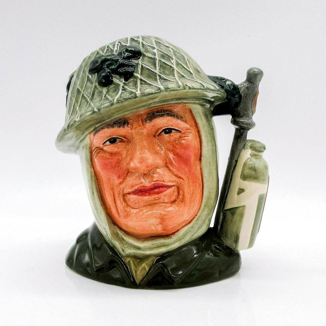 Soldier D6905 (with red patch on canteen) - Small - Royal Doulton Character Jug (1 of 3)