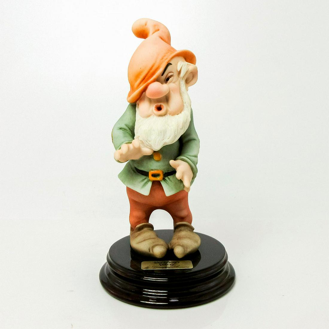Florence Giuseppe Armani Disney Figurine, Sneezy 914C (1 of 8)