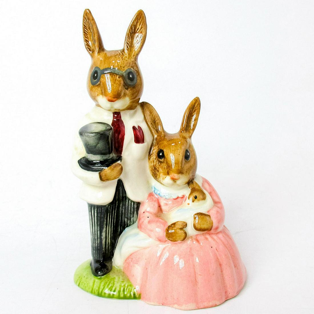 Family Photograph DB67 - Royal Doulton Bunnykins (1 of 3)