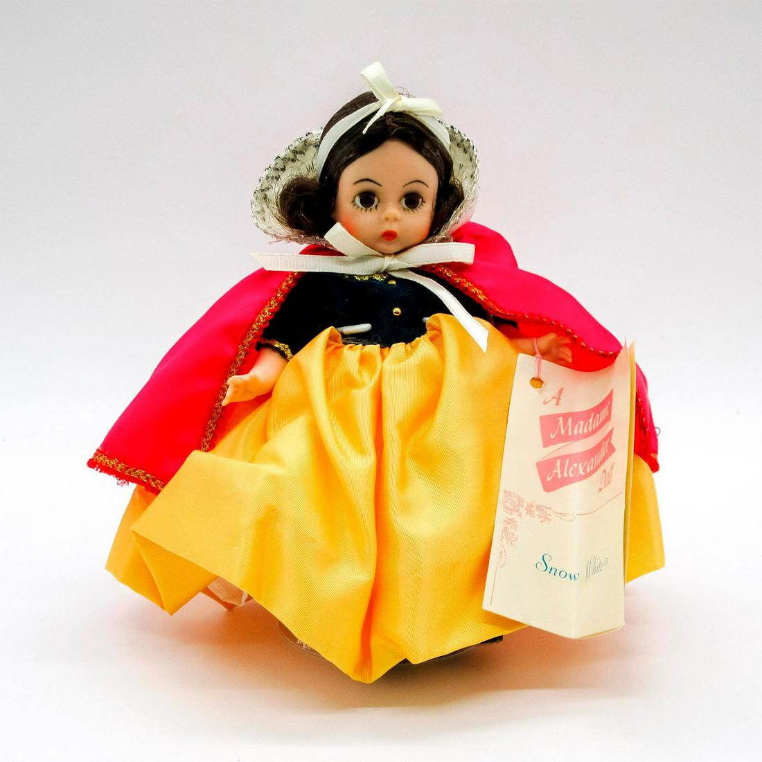 Vintage Madame Alexander Disney Doll, Snow White (1 of 3)