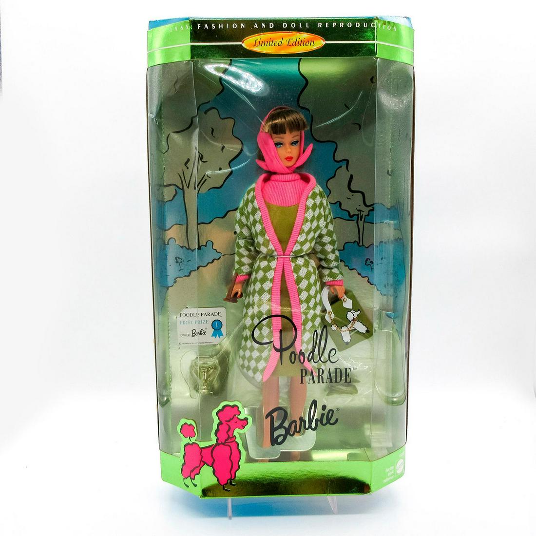 Vintage Mattel Barbie Doll, Poodle Parade: Limited Edition. In original box, unopened. #15280. Dimensions of box: 13.5"L x 7.5"W x 3"H. #green #Barbie #mattel #poodle #dog #parade Issued: 1995 Dimensions: 11.5" H Manufacturer: Mattel Country o