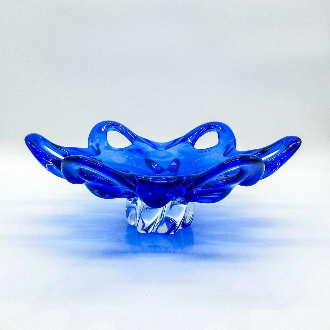 Vintage Royal Gallery Glass Art Bowl Nov 20, 2022 Lion and Unicorn