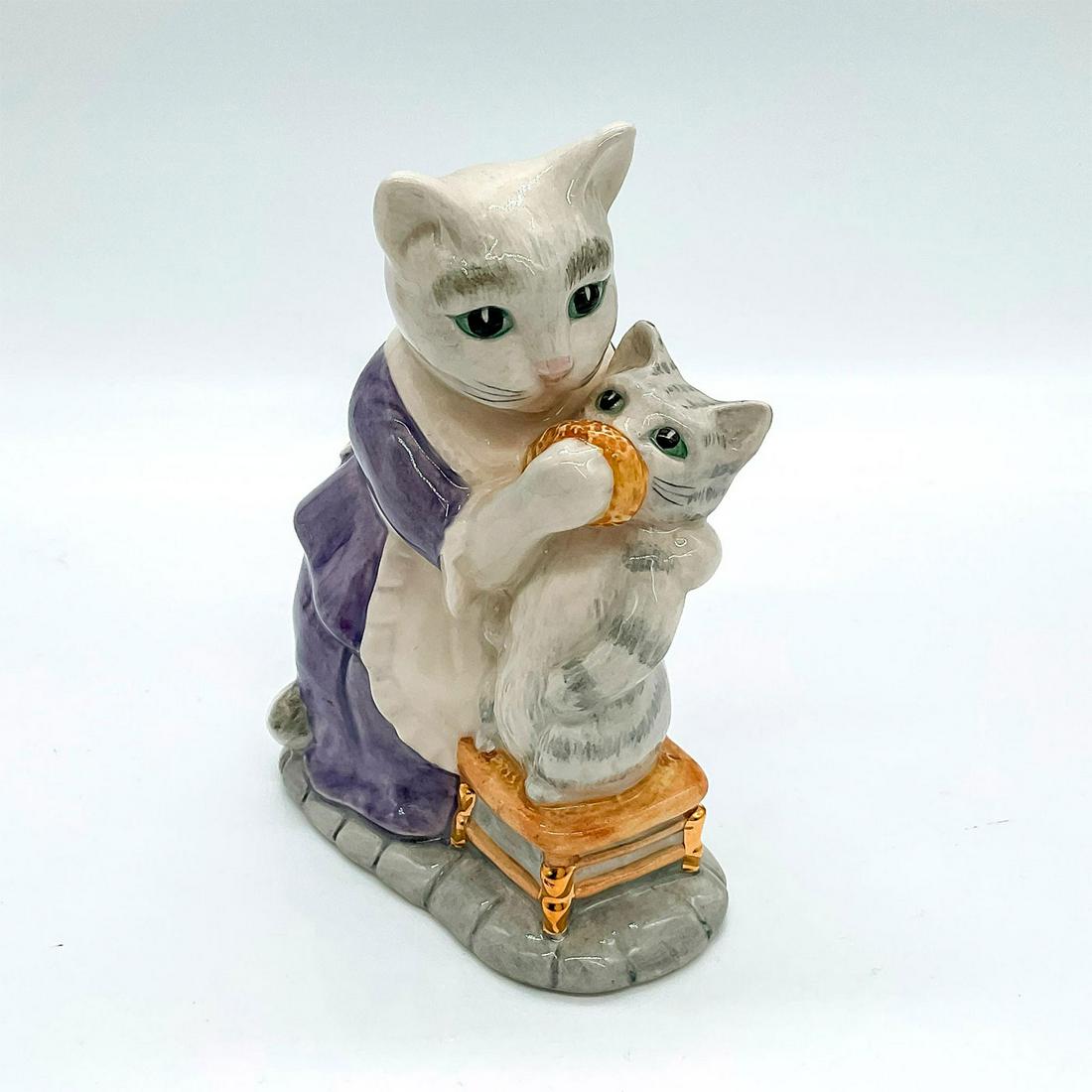 Tabitha Twitchit and Moppet - Beatrix Potter Figurine (1 of 3)