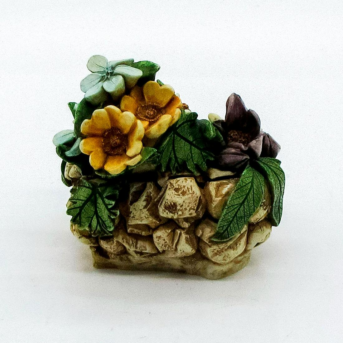 Lord Byron's Harmony Garden Trinket Box, Alpine Flower: Lord Byron takes to the Alps for a stint of skiing on the Alpine Flower slopes. Dimensions of box: 4"L x 4"W x 4"H. Harmony Garden backstamp. Harmony Kingdom backstamp. #alpine #flower #trinket #harmo