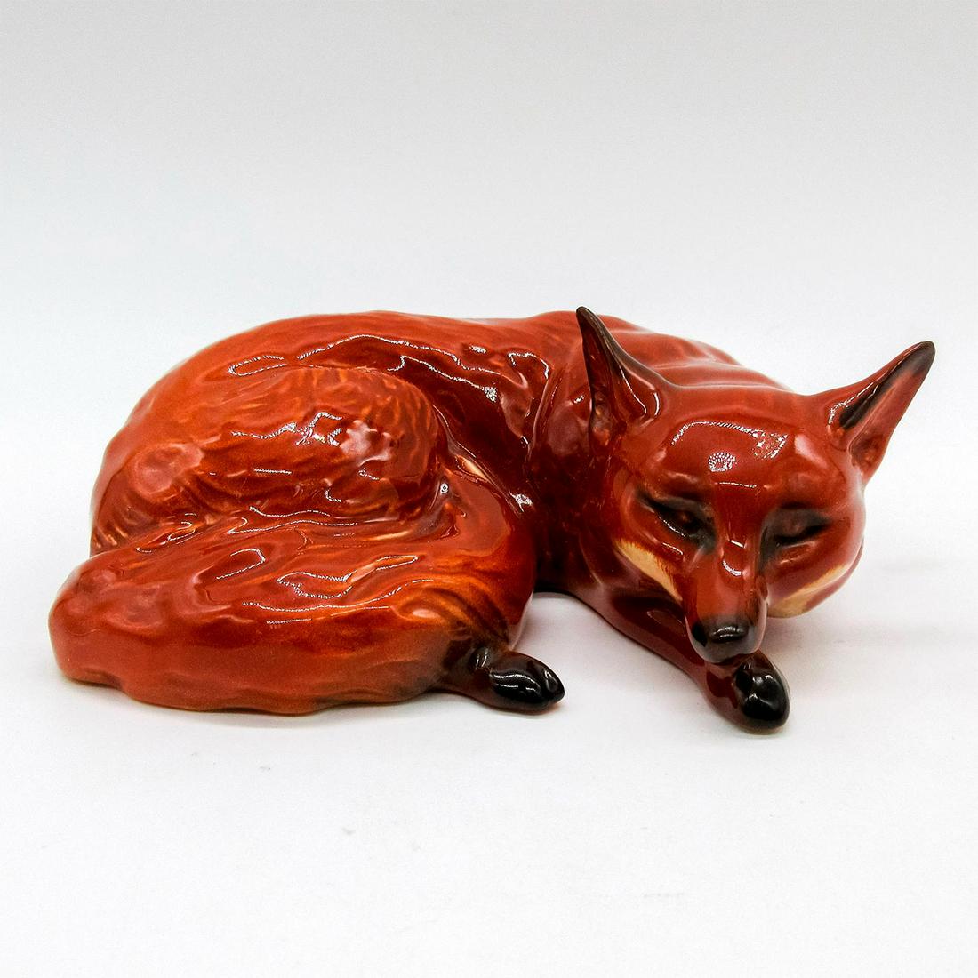 Beswick Porcelain Figurine, Curled Fox 1017 (1 of 3)