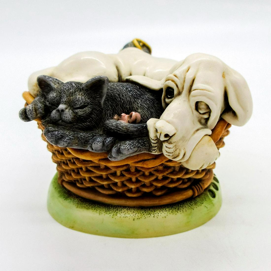 Harmony Kingdom Trinket Box, Pecking Order (1 of 7)