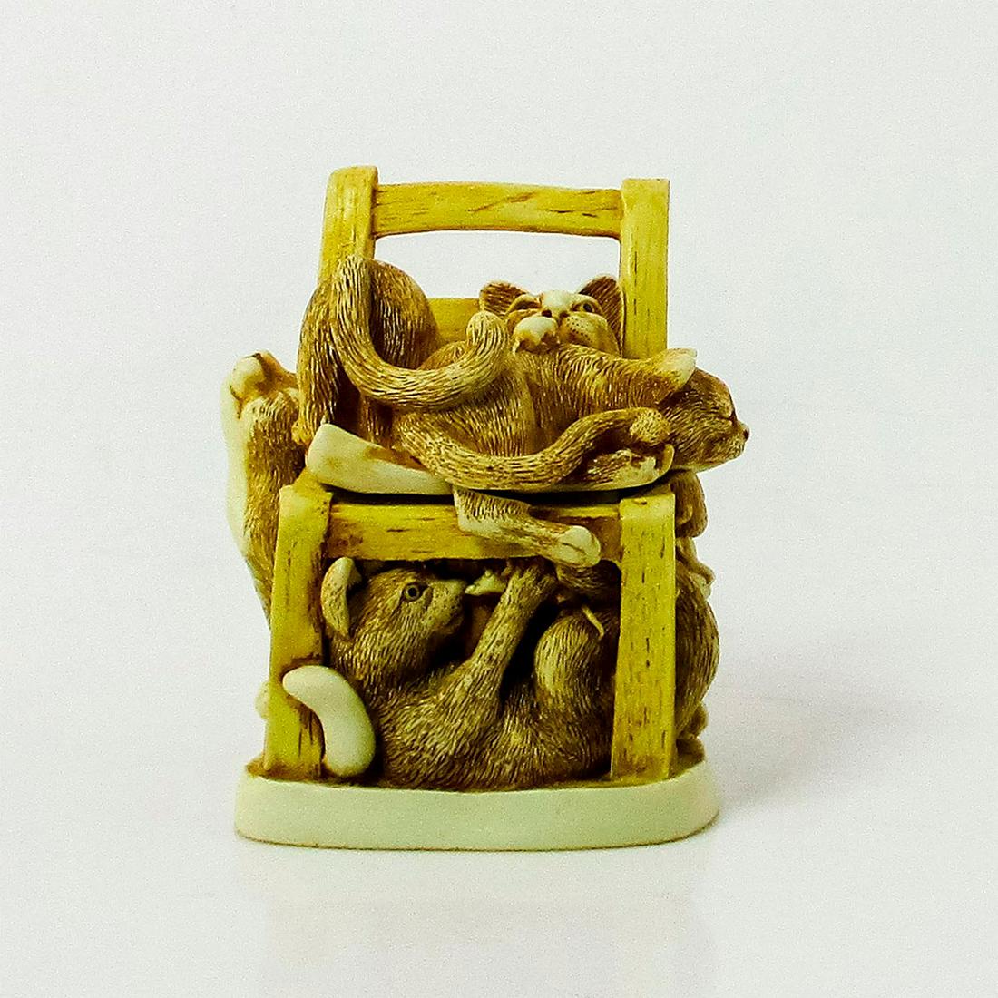 Harmony Kingdom Trinket Box, Rumble Seat, Cats (1 of 5)