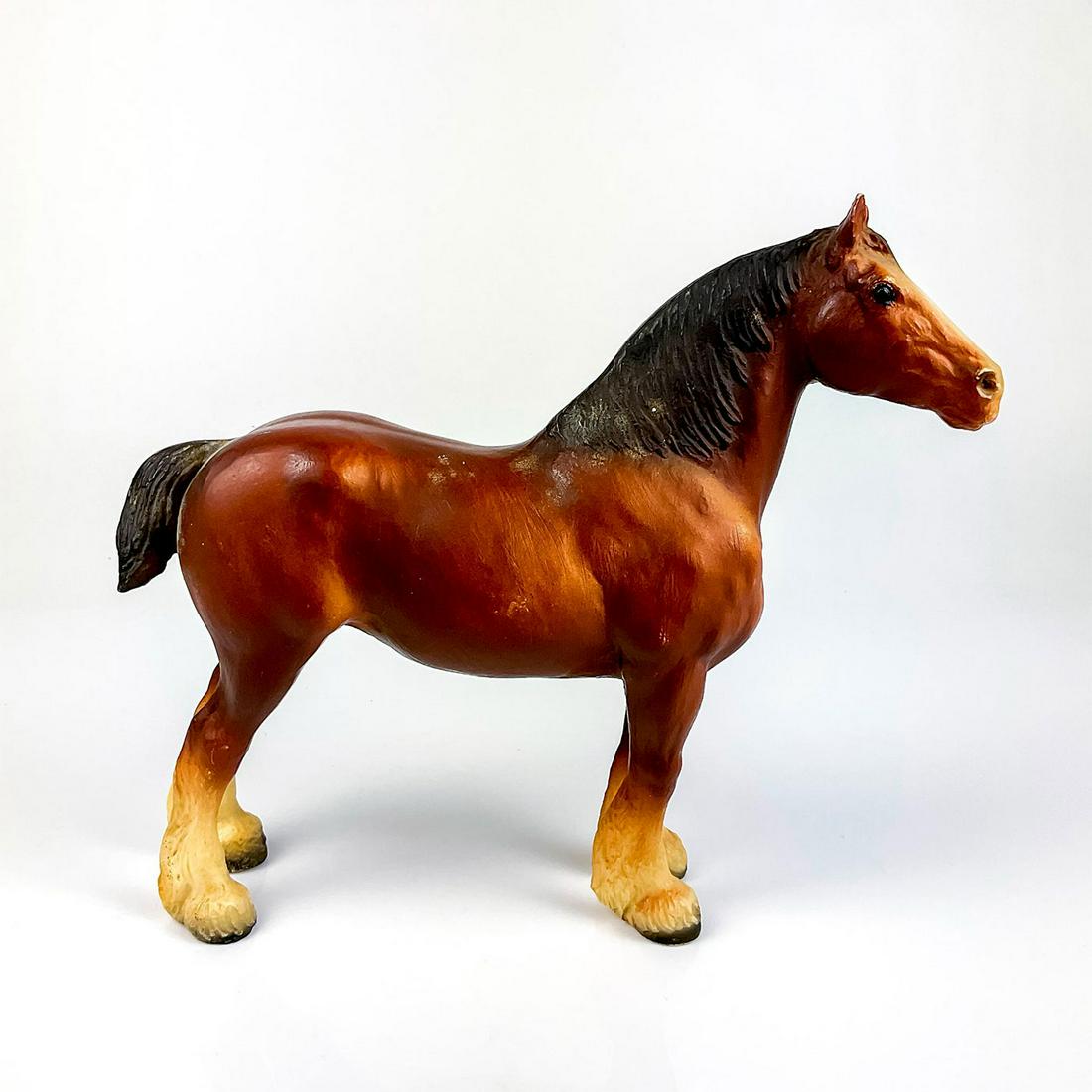 Breyer Model Horse, Clydesdale Mare 83 (1 of 3)