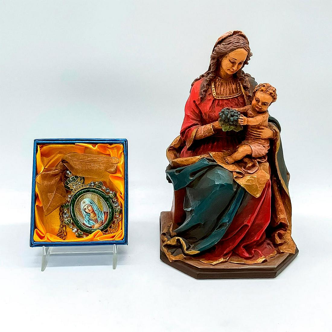2pc Vintage Religious Virgin Mary Paraphernalia (1 of 2)