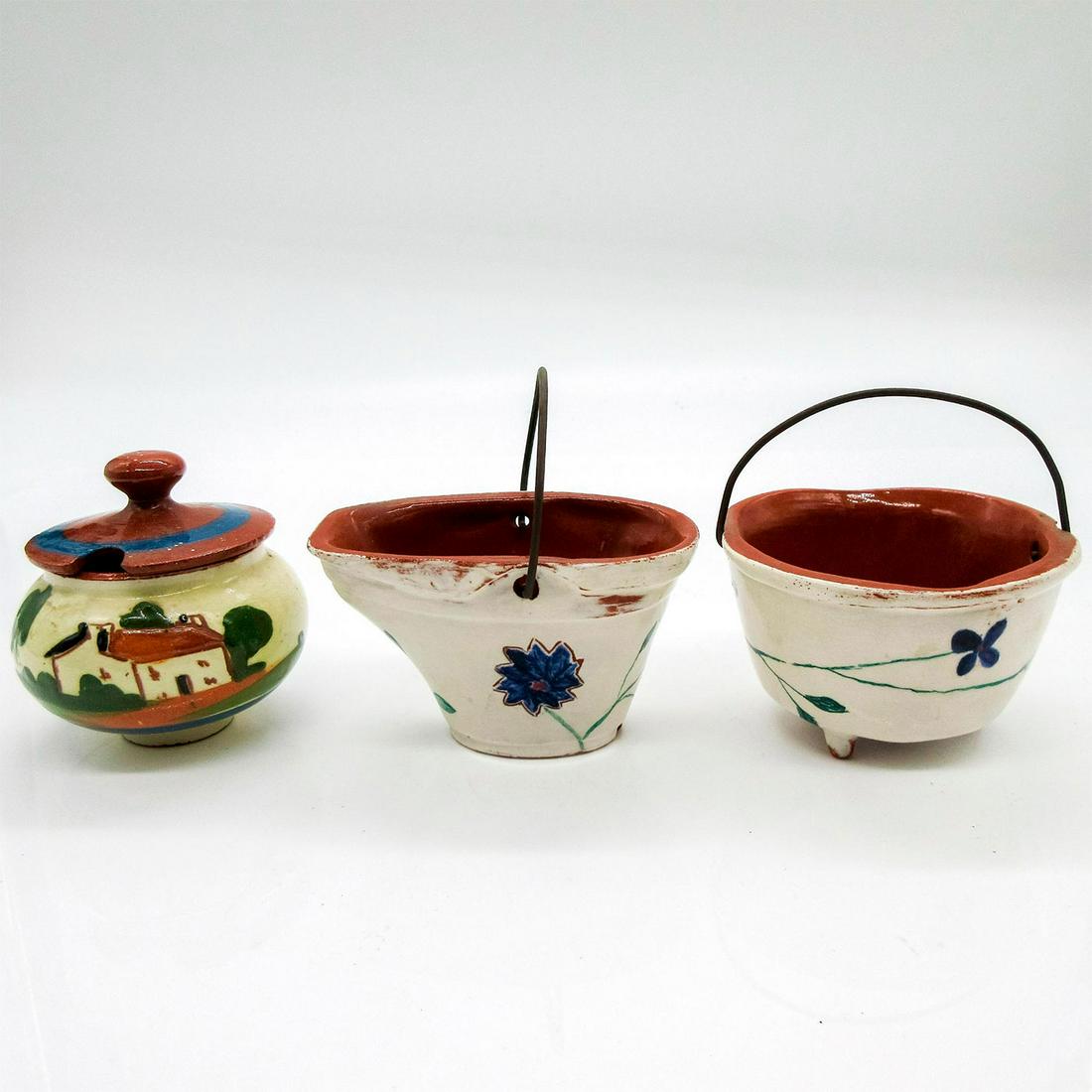 Trio Vintage Ceramic Miniature Buckets & Covered Pot (1 of 3)