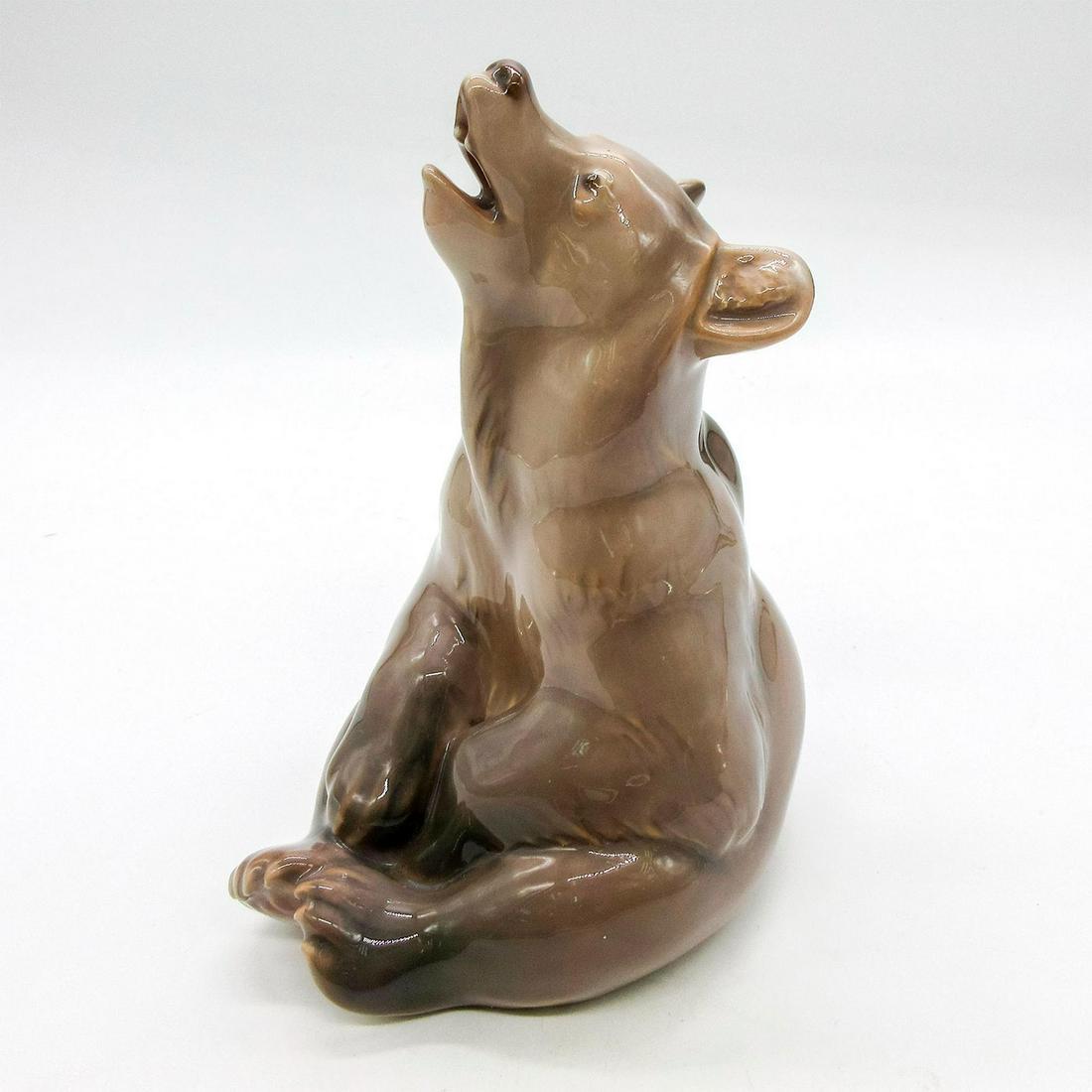 Vintage Bing & Grondahl Figurine, Bear Sitting: Glossy finish. Bing & Grondahl backstamp. Marked 1915. Dimensions: 6.75"H Manufacturer: Bing & Grondahl Country of Origin: Denmark