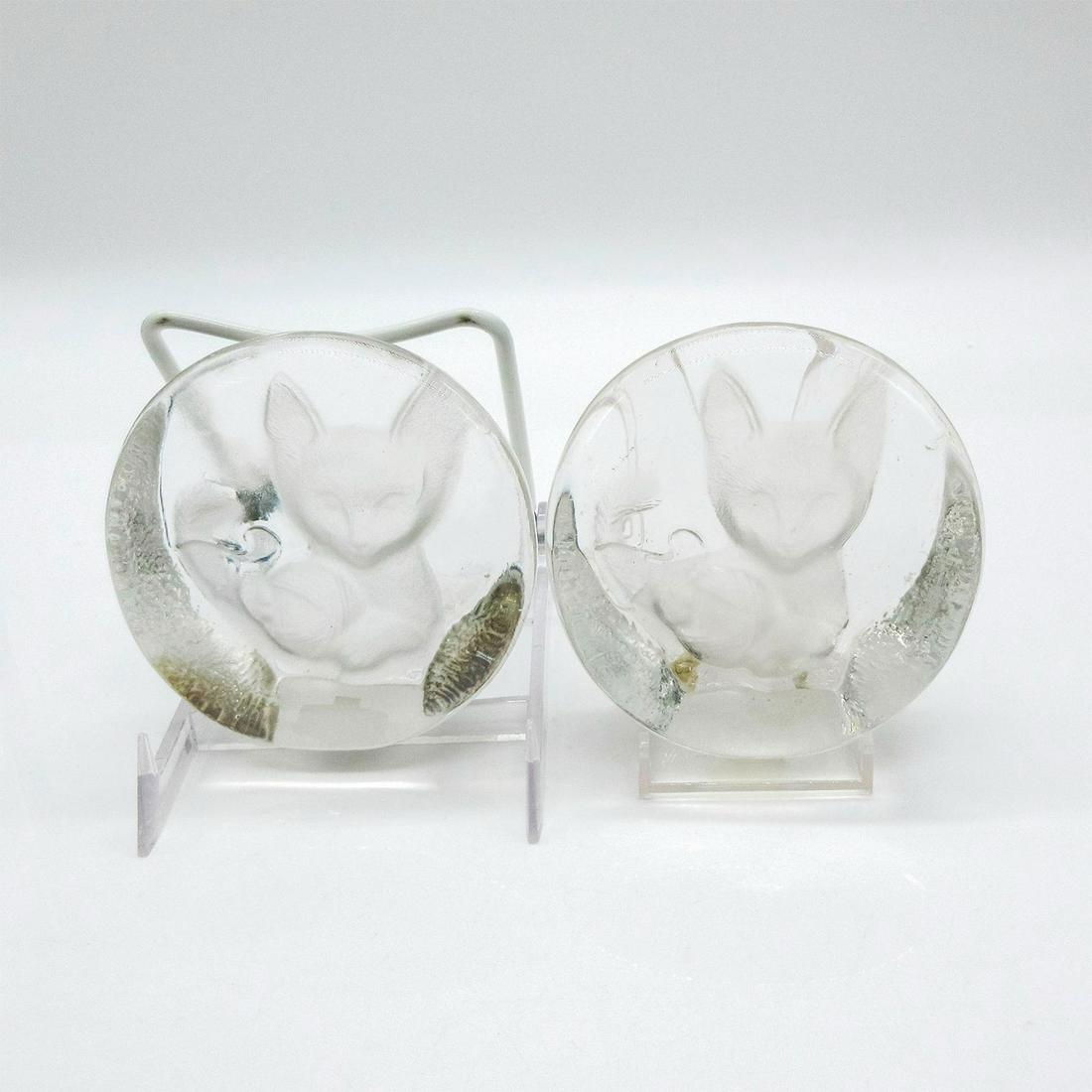 2pc Vintage Zajecar Etched Glass Crystal Cat Paperweights (1 of 3)