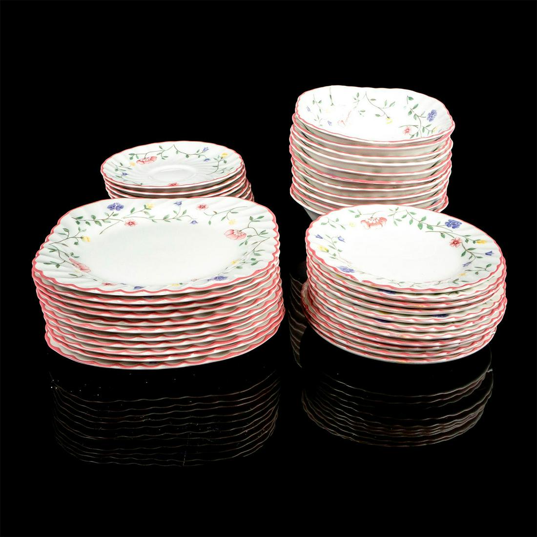 44pc Johnson Brothers China Tableware, Summer Chintz (1 of 8)