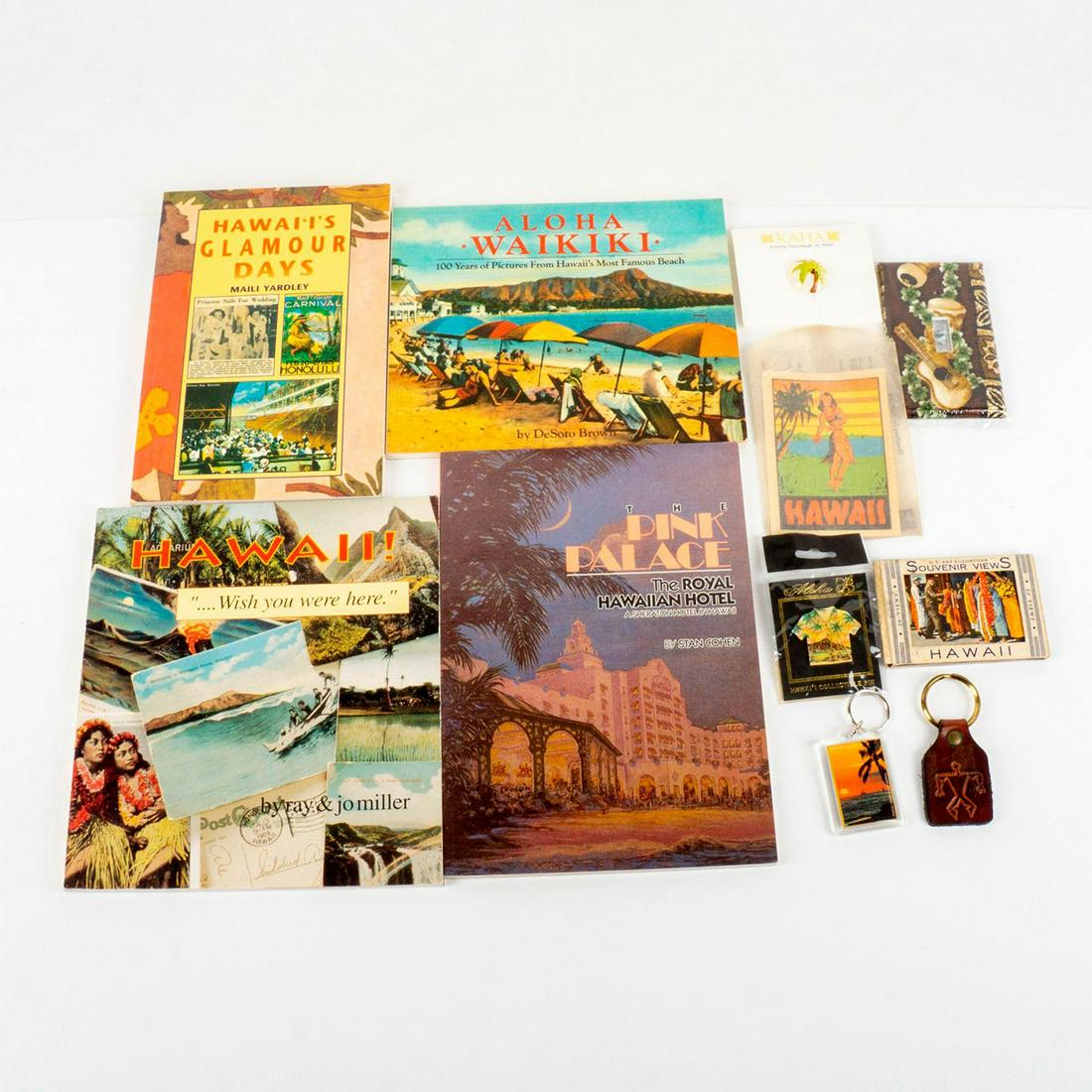 Vintage Hawaiiana Books, Photos, and Souvenirs Collection (1 of 3)