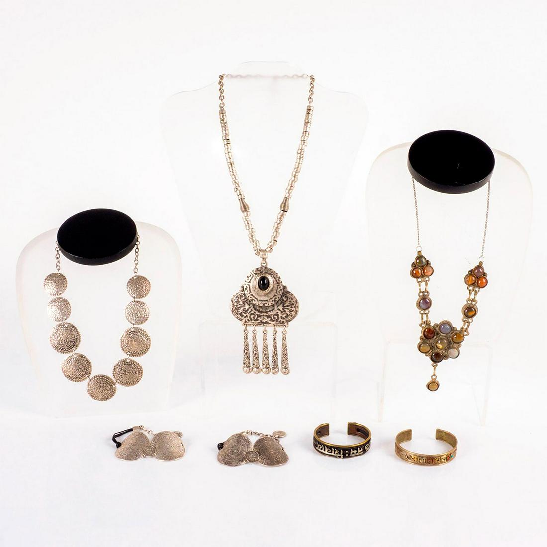 7pc Silver and Brass Tone Tribal Jewelry Set (1 of 20)