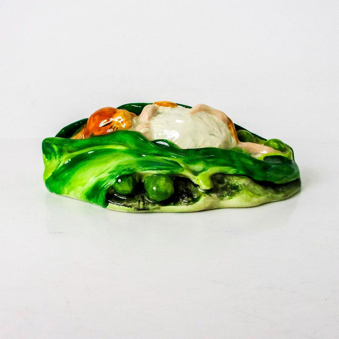 Royal Albert Beatrix Potter Figurine, Timmy Willie Sleeping: Glossy finish. In green, brown, white, and peach coloration. Royal Albert and F. Warne & Co. backstamps. #RoyalAlbert #BeatrixPotter Issued: 20th c. Dimensions: 1.25" H Manufacturer: Royal Albert Coun