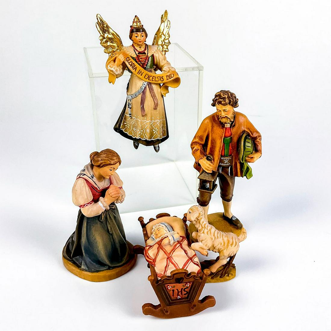 5pc Holzschnitzereien Lepi Figurines, Various (1 of 5)