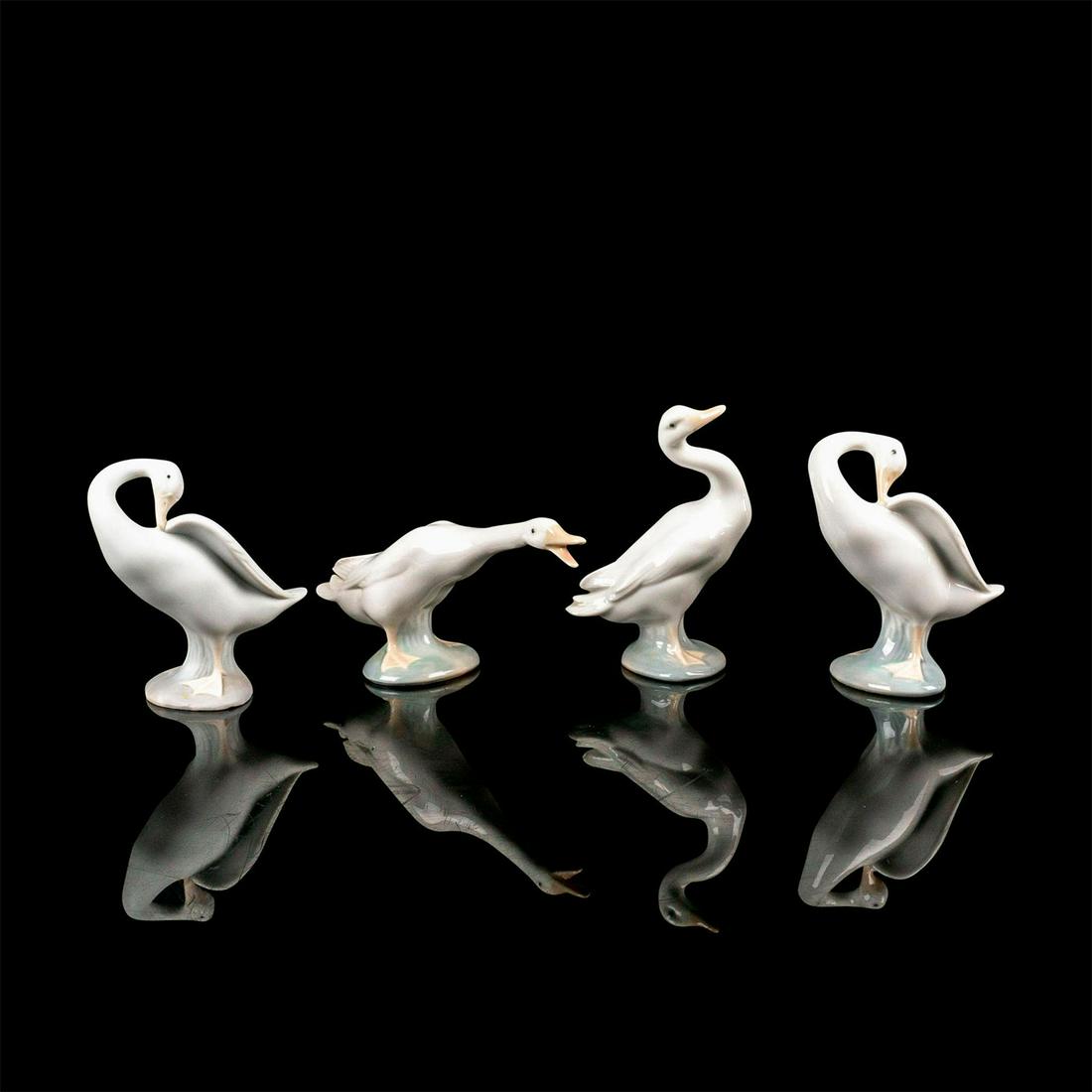 4pc Lladro Porcelain Little Duck Figurines (1 of 4)