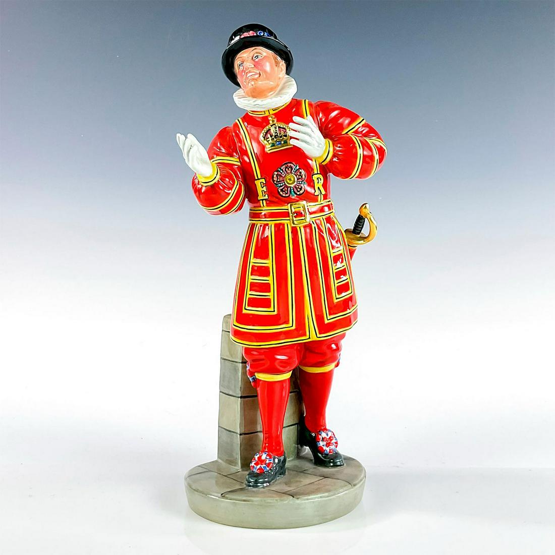 Colonel Fairfax HN2903 - Royal Doulton Figure (1 of 3)