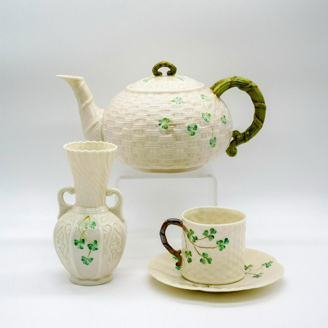 4pc Vintage Belleek Porcelain Shamrock Tabelware (1 of 3)