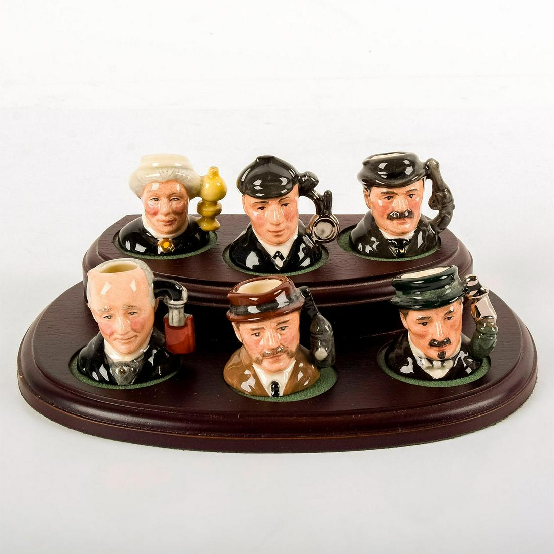 7pc Royal Doulton Tiny Character Jugs, Sherlock Holmes Set (1 of 4)
