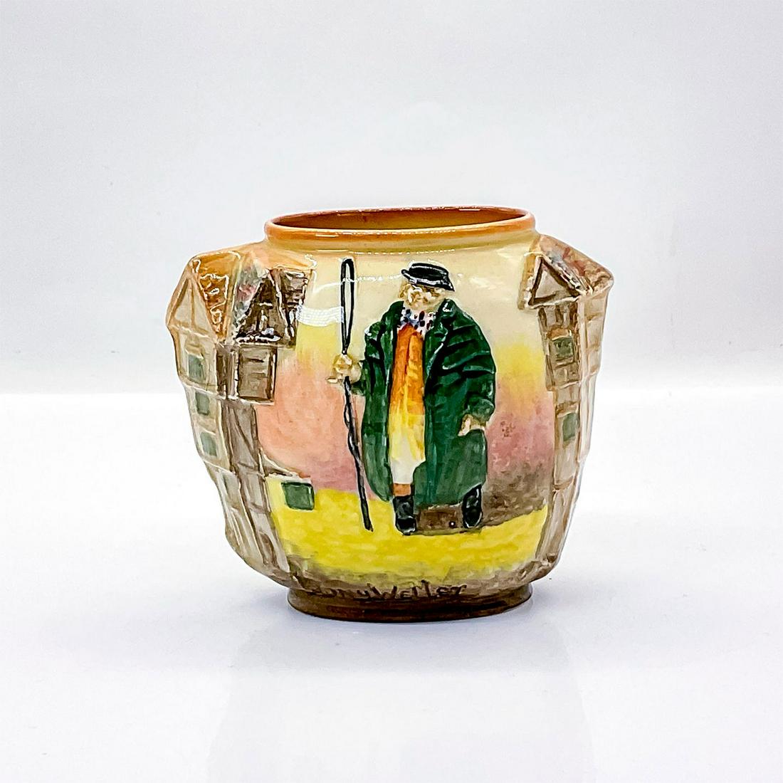 Royal Doulton Dickens Mini Vase, Tony Weller (1 of 3)